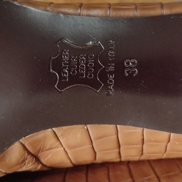 Vera Wang Leather Vintage Crocodile Square Toe Kitten Heels Office EU Size 38 - Picture 6 of 14